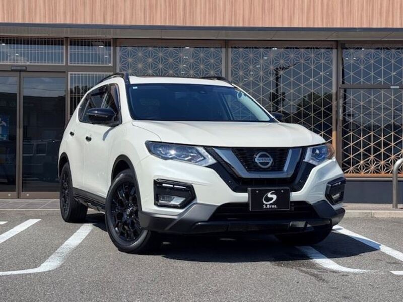 X-TRAIL-0
