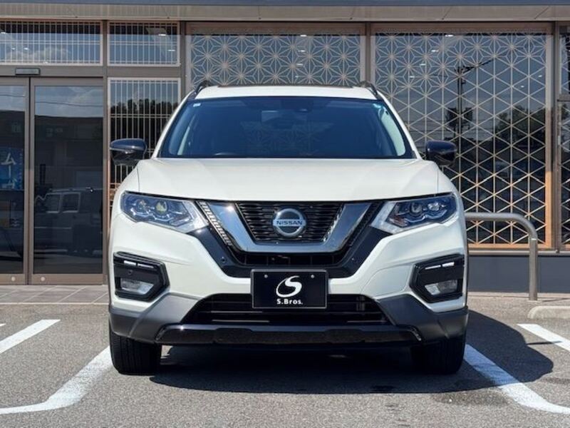 X-TRAIL