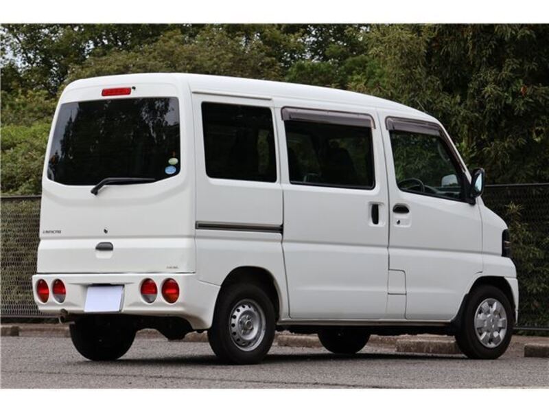 MINICAB VAN