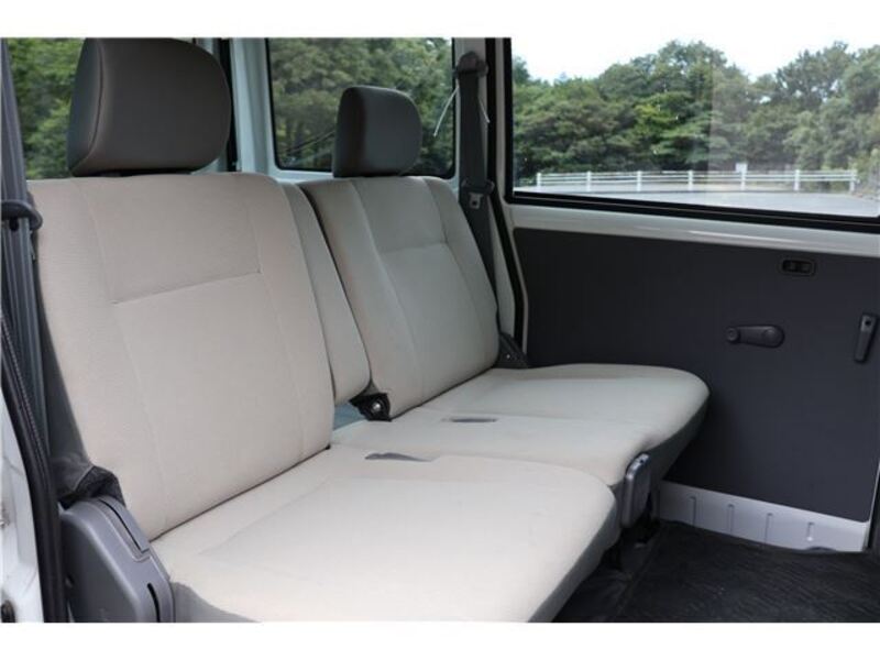 MINICAB VAN