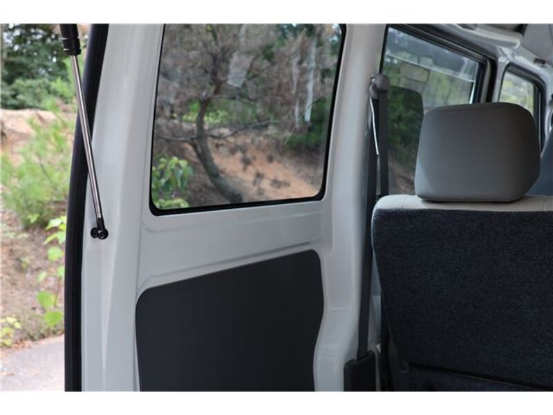 MINICAB VAN