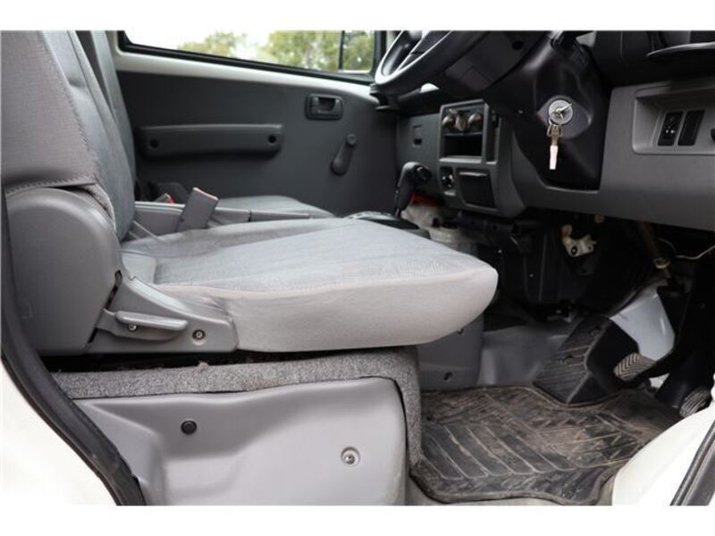 MINICAB VAN
