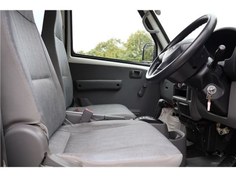 MINICAB VAN
