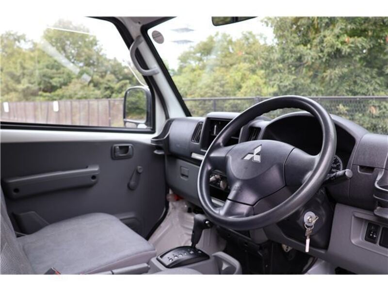 MINICAB VAN