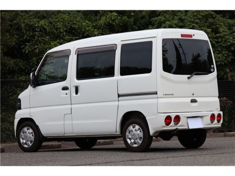 MINICAB VAN
