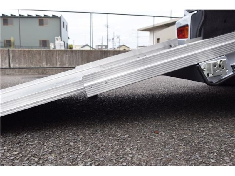 ATRAI WAGON
