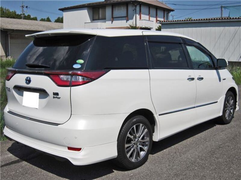 ESTIMA HYBRID