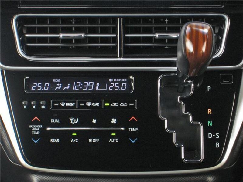 ESTIMA HYBRID