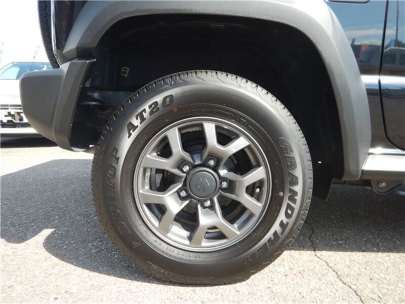 JIMNY SIERRA