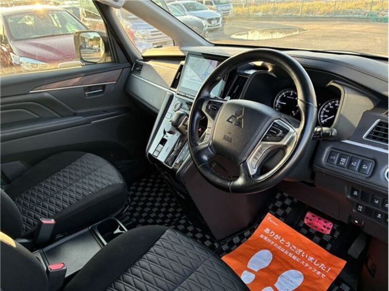 DELICA D5