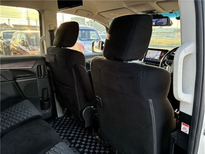 DELICA D5