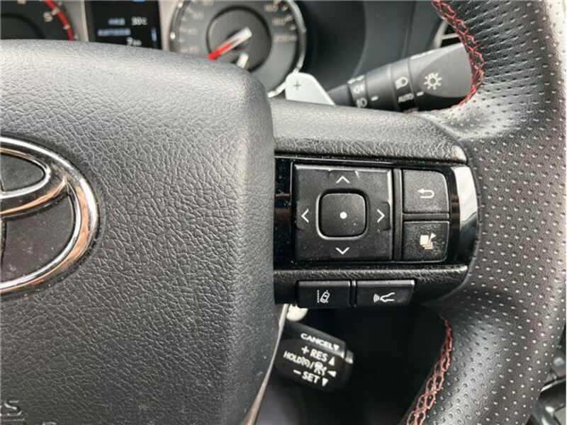HILUX