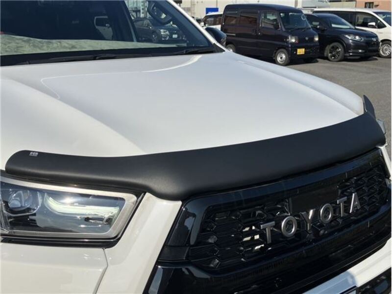 HILUX