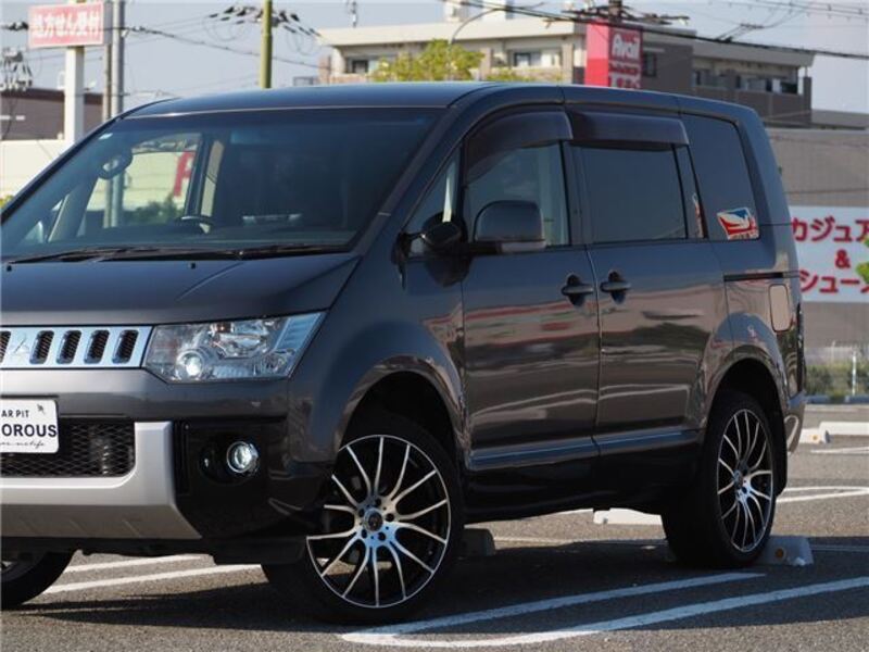 DELICA D5