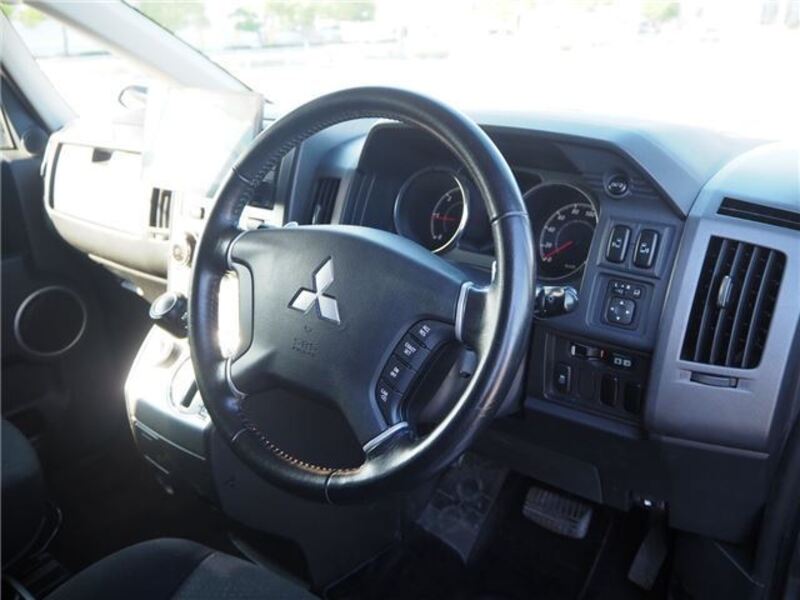 DELICA D5