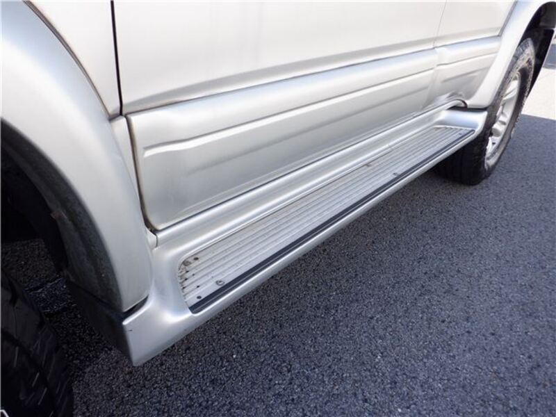 HILUX SURF