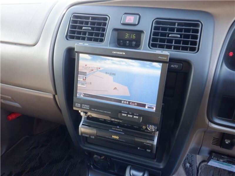 HILUX SURF