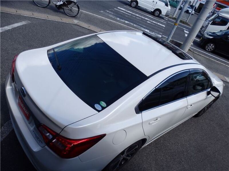 LEGACY B4