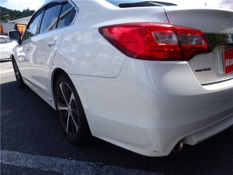 LEGACY B4