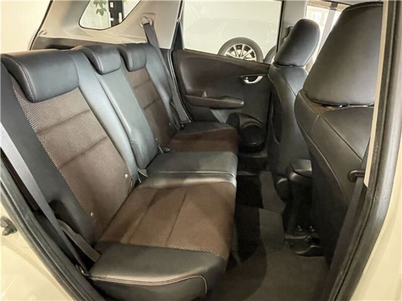 FIT SHUTTLE