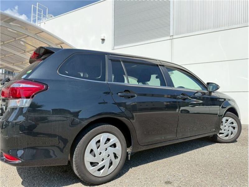 COROLLA FIELDER
