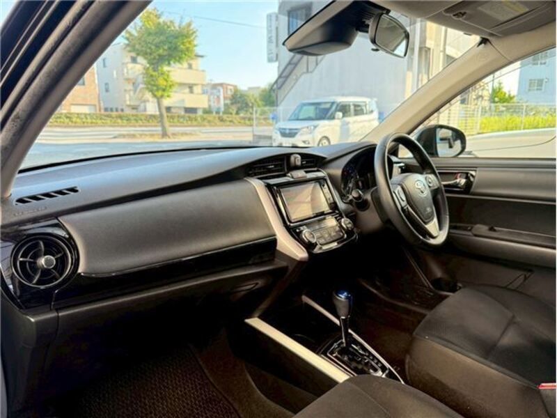 COROLLA FIELDER