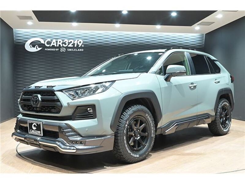 TOYOTA RAV4