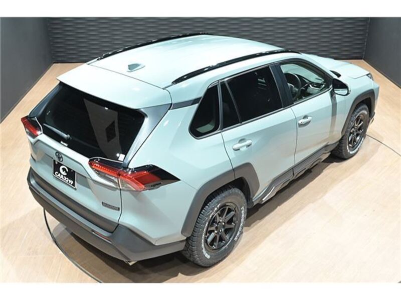 RAV4