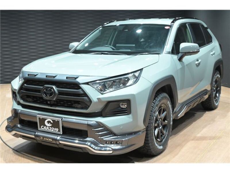 RAV4
