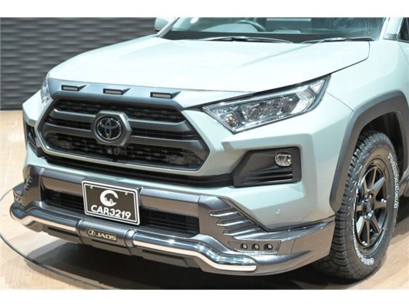 RAV4