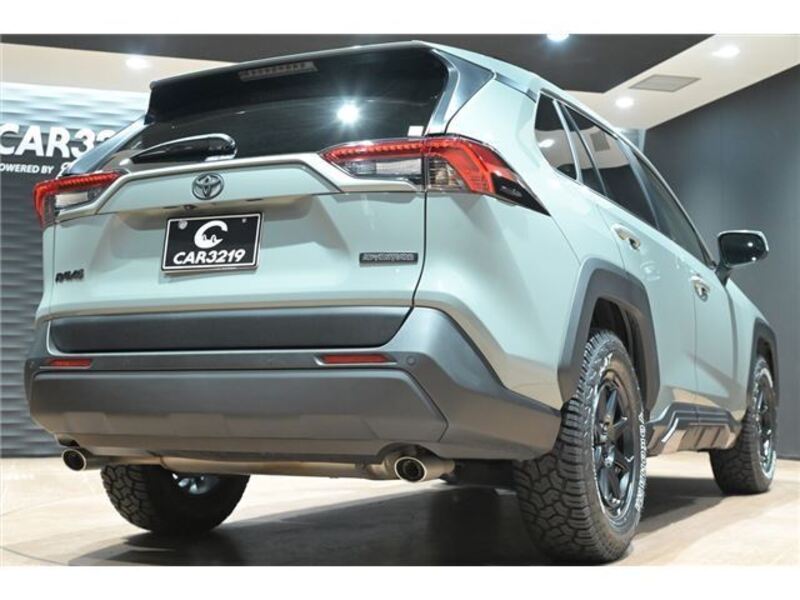 RAV4
