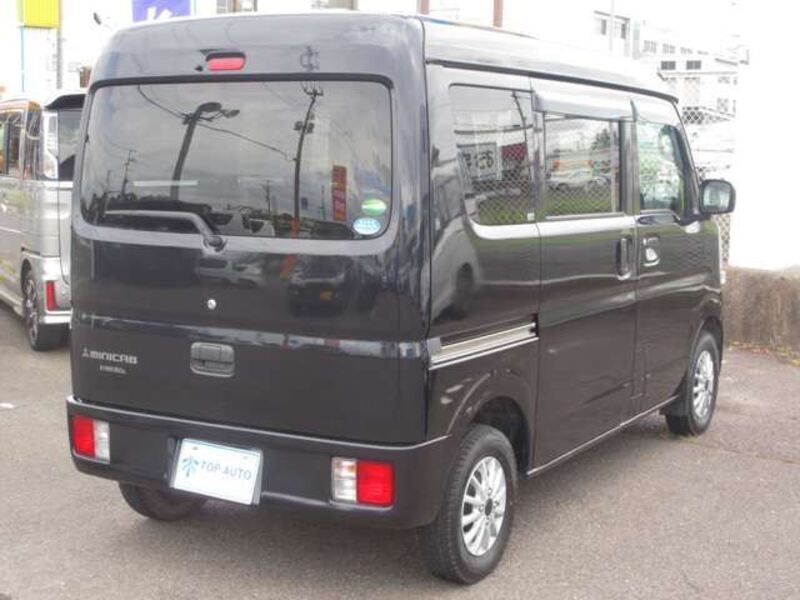 MINICAB VAN