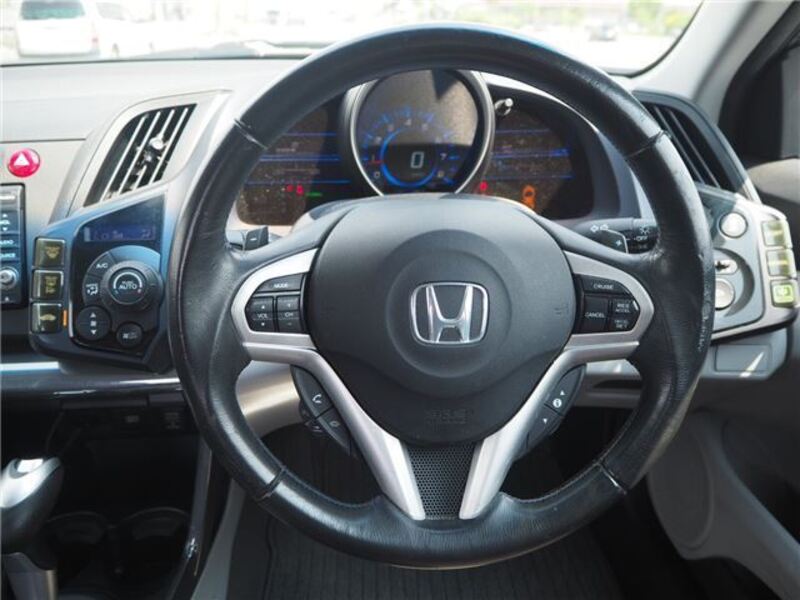 CR-Z