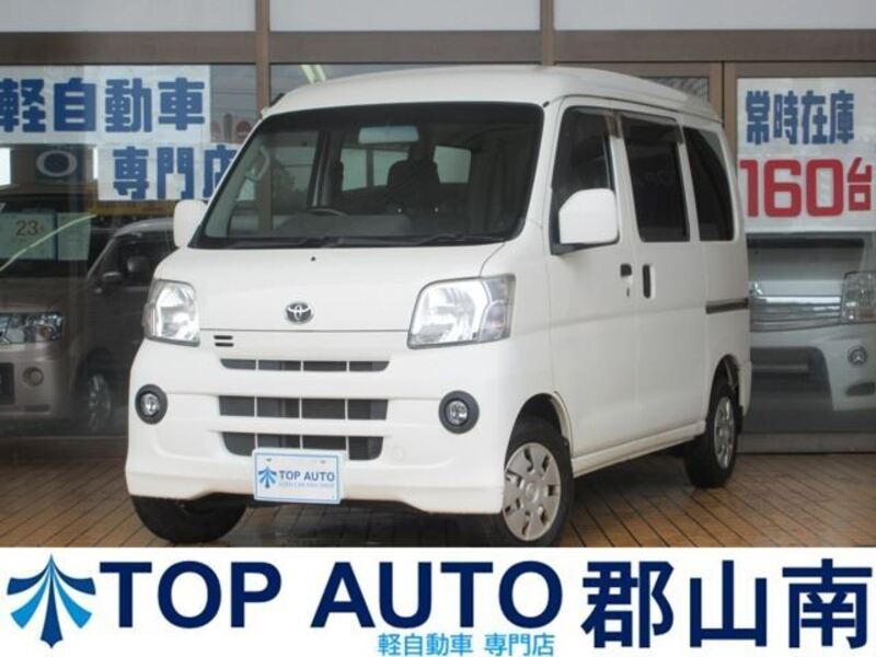 TOYOTA PIXIS VAN