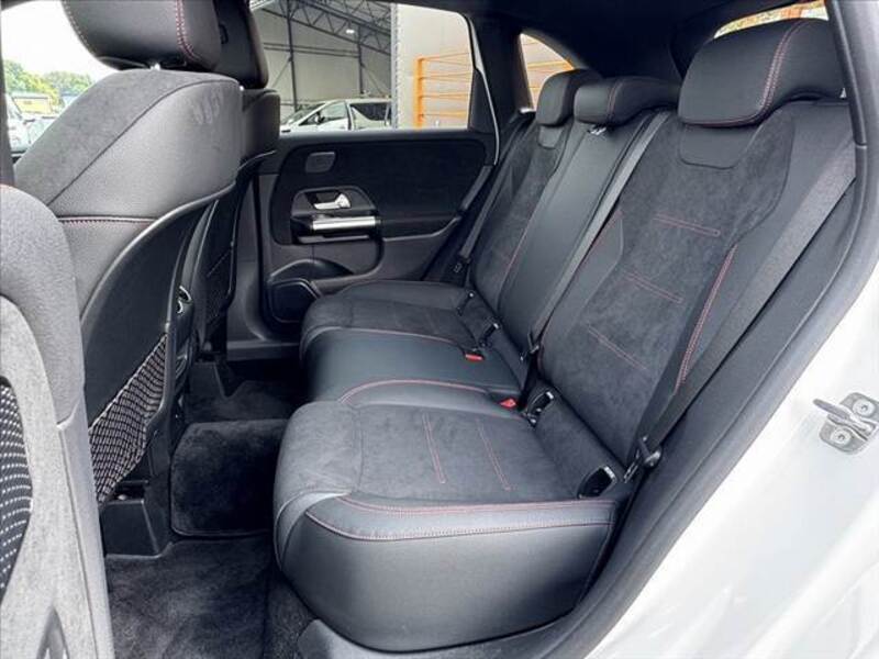 B-CLASS