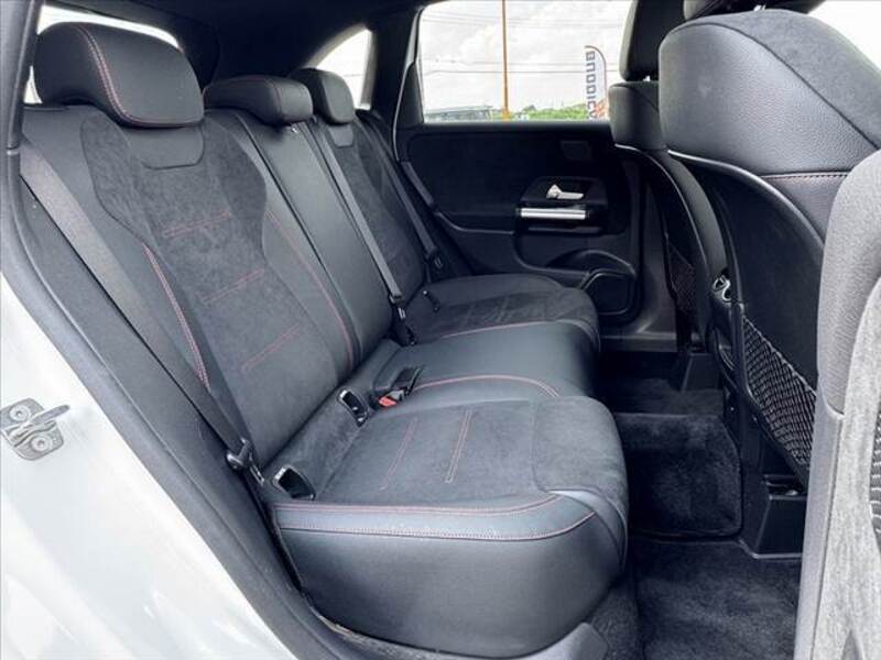 B-CLASS