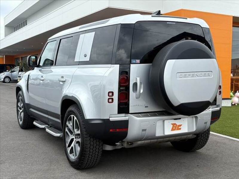 DEFENDER