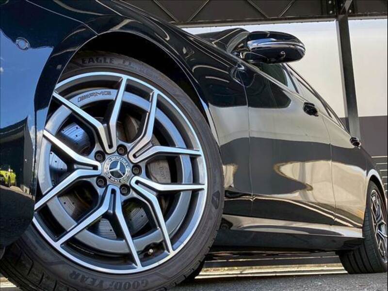 E-CLASS