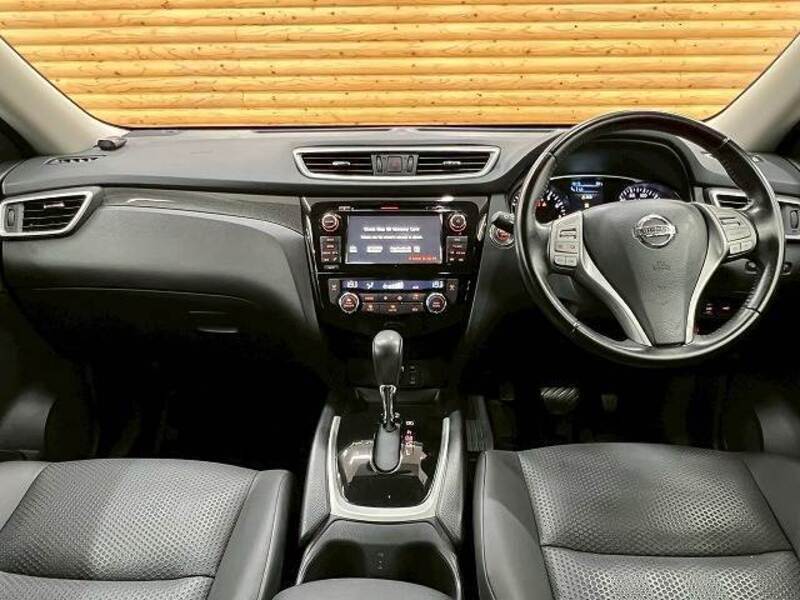 X-TRAIL