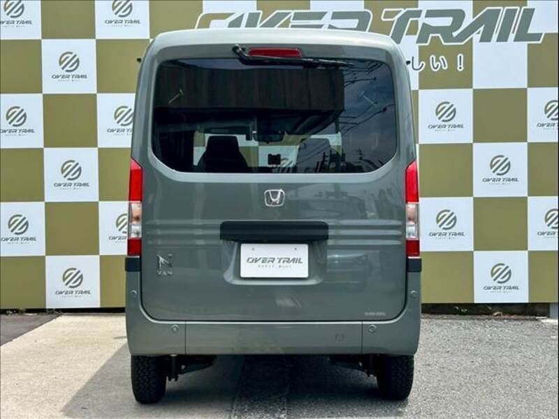 N-VAN
