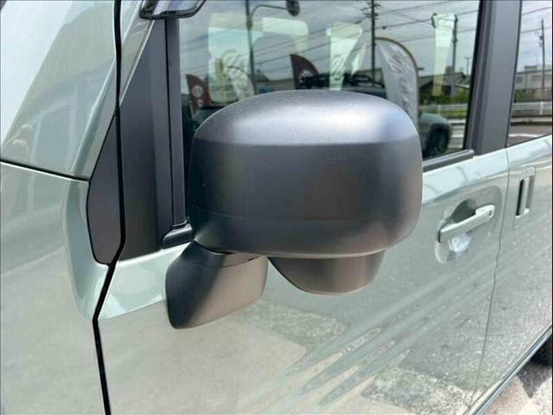 N-VAN