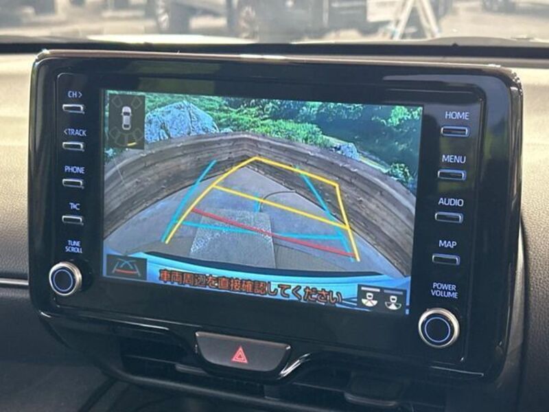 YARIS CROSS