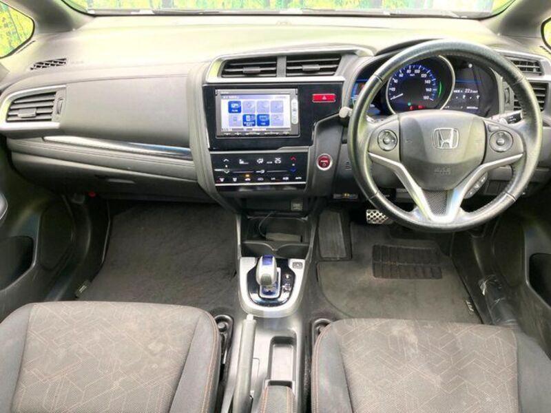 FIT HYBRID