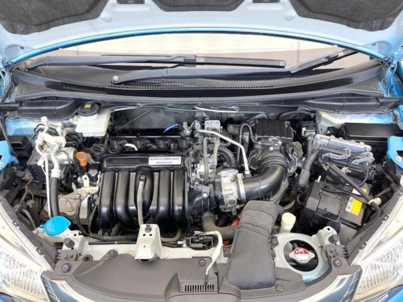 FIT HYBRID