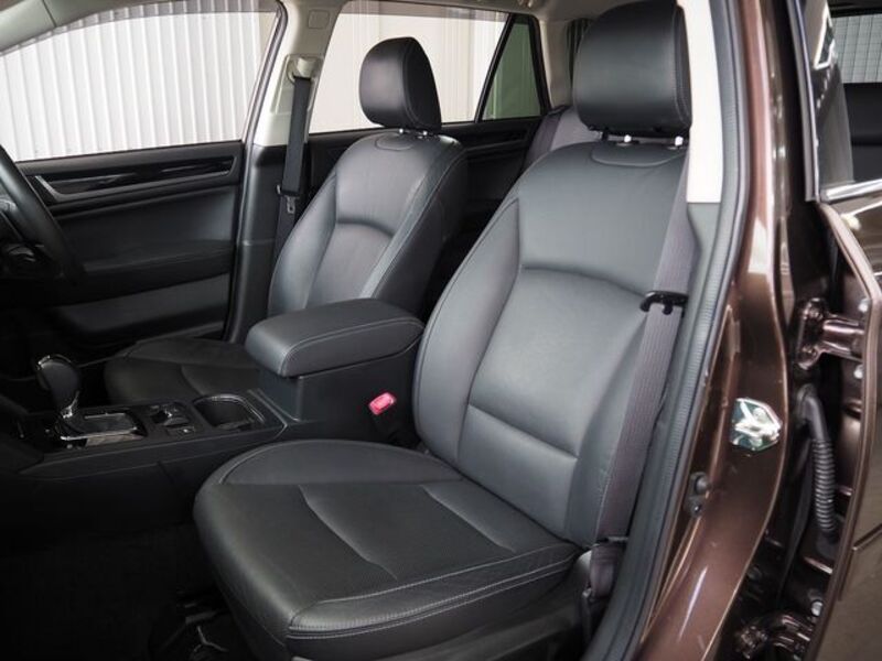 LEGACY OUTBACK