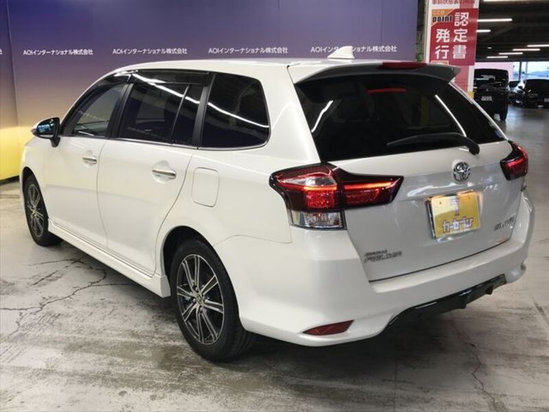 COROLLA FIELDER