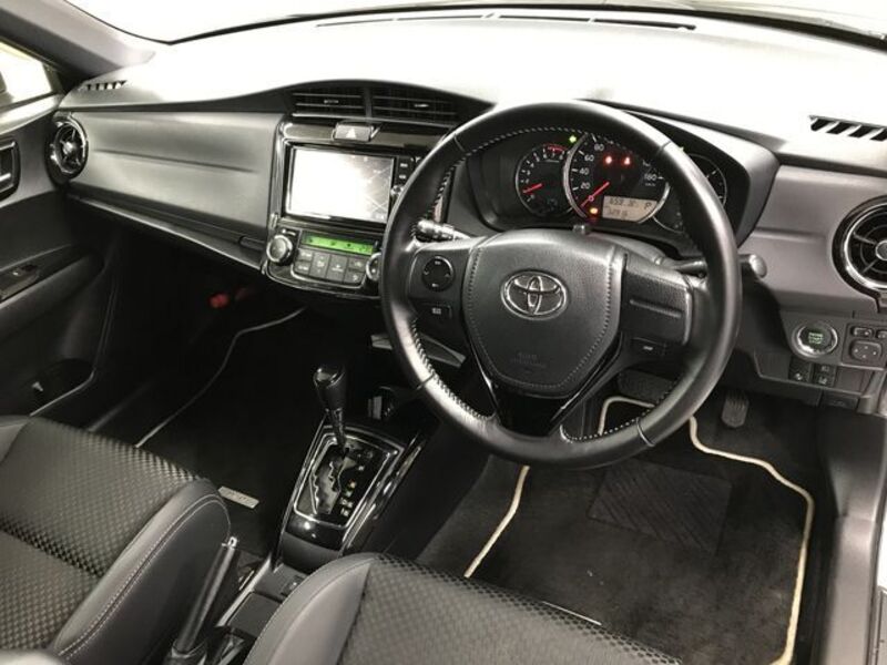 COROLLA FIELDER