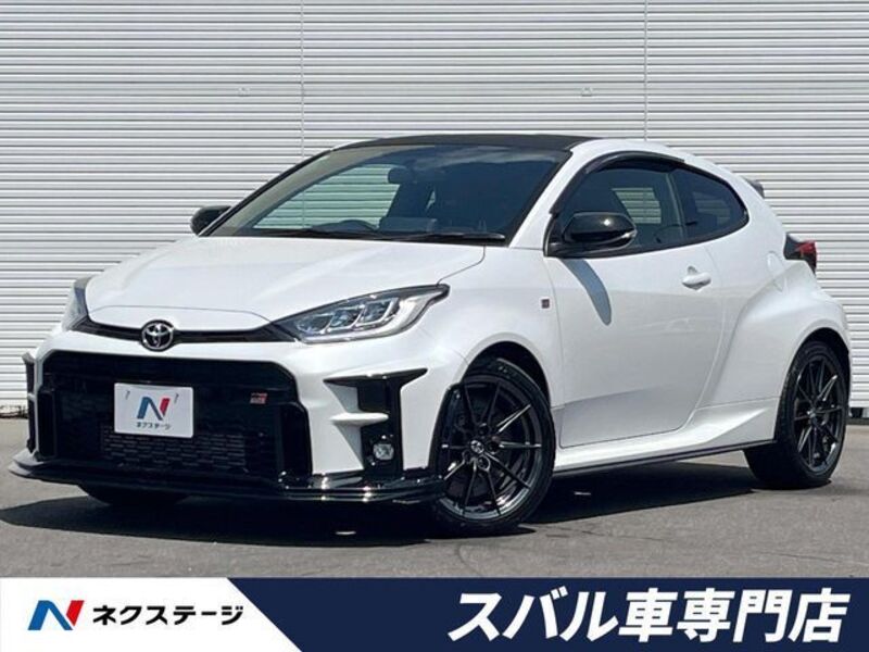 GR YARIS-0