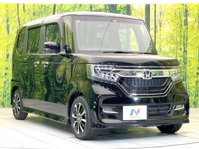 N BOX CUSTOM