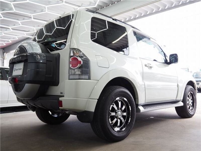 PAJERO